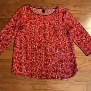 🔥🌸Ann Taylor Red Animal Print Blouse Size M EUC